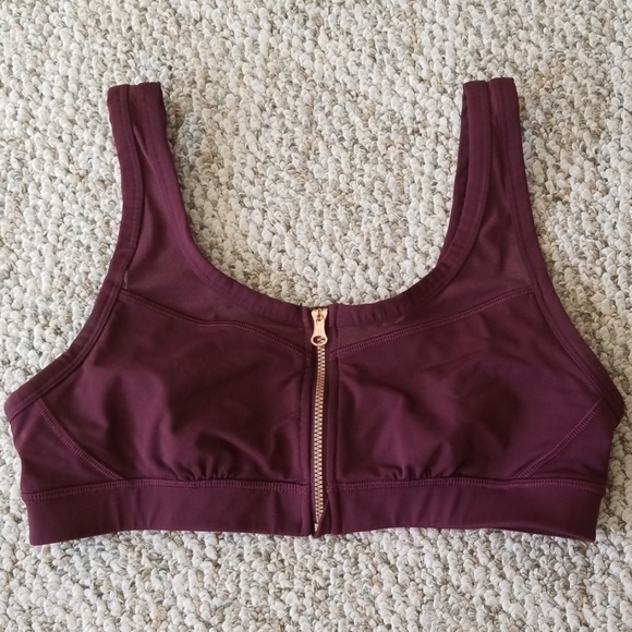 lululemon athletica Other - Lululemon drop it like its hot sports bra size 10!